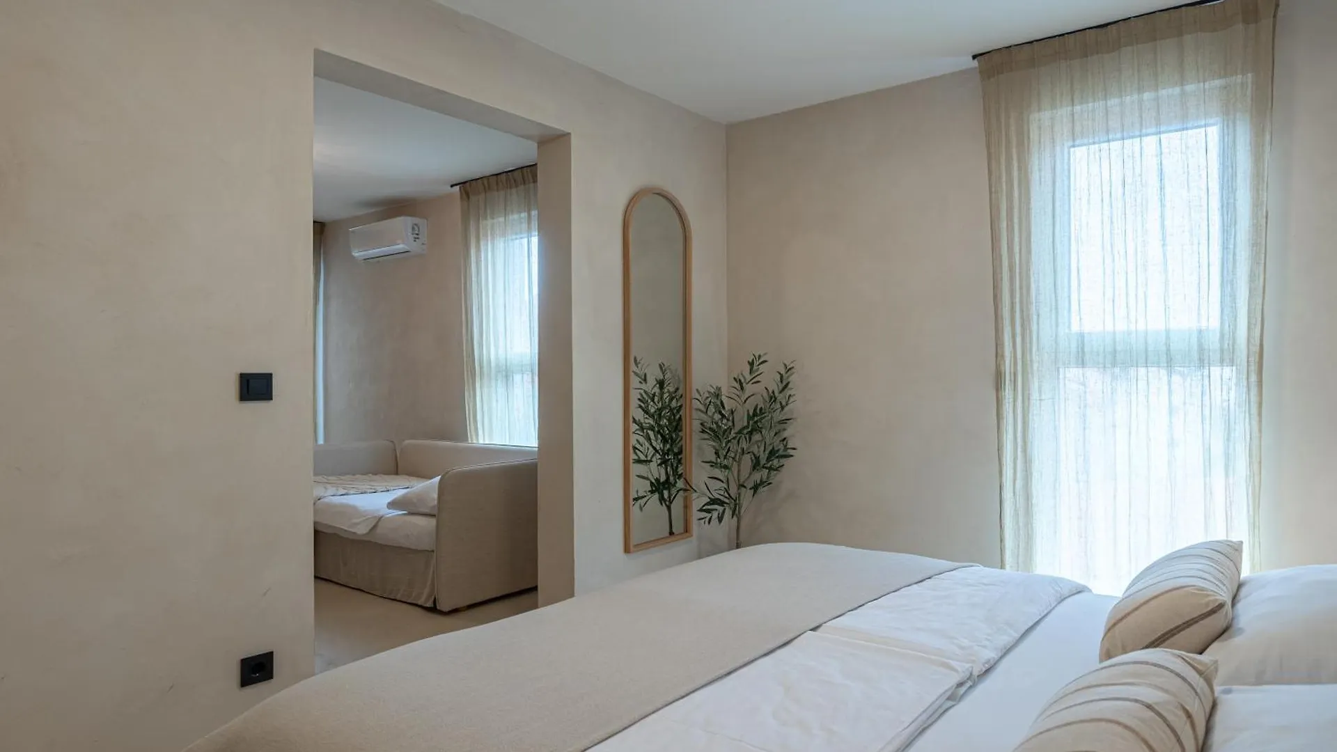 Lo͝Or Luxury Retreat Hotel Stobreč