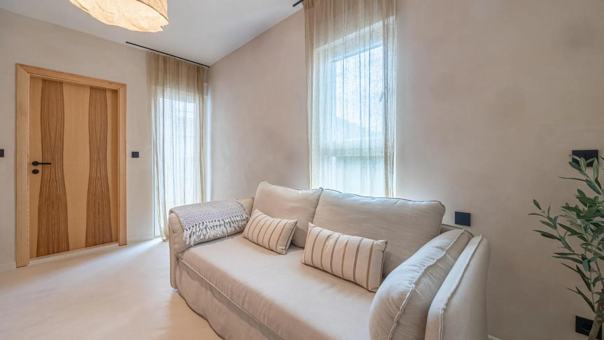 Lo͝Or Luxury Retreat Hotel Stobreč